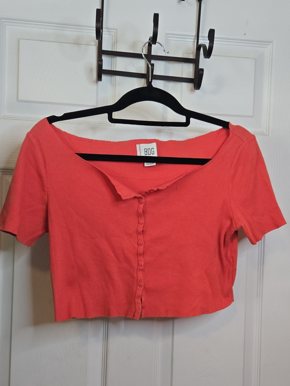 DC Coral Button-Front Crop Top